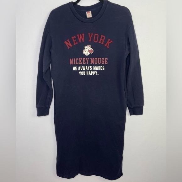 Uniqlo X Disney graphic sweatshirt dress - Picture 1 of 7